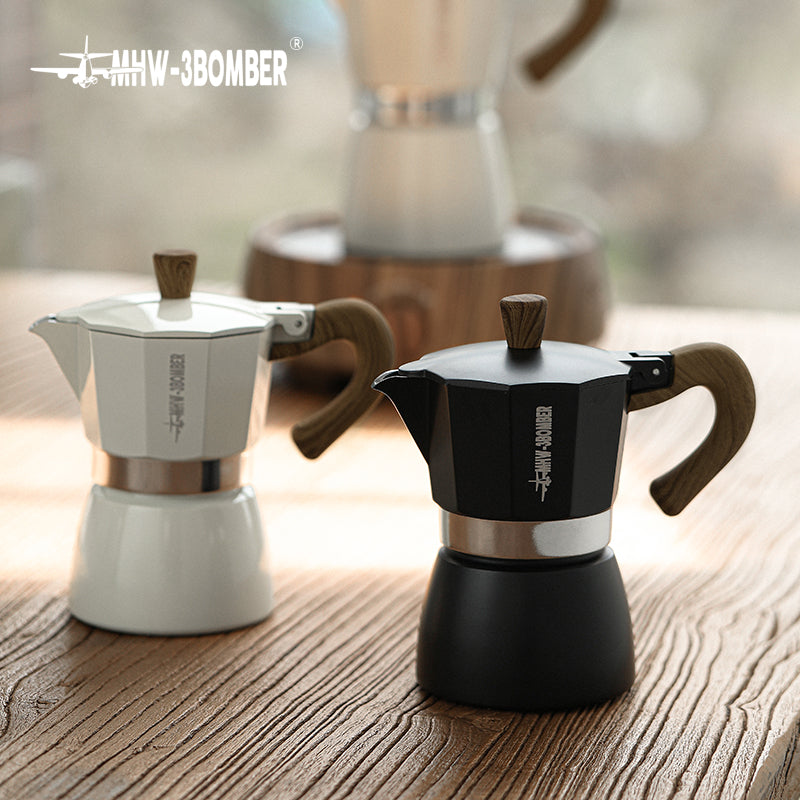 Cafetière Moka vintage à manche en bois pour cafés italiens et cubains